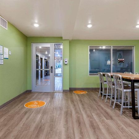Woodspring Suites Brunswick Exterior foto