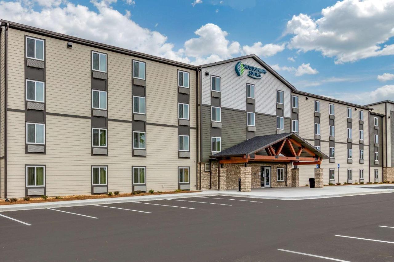 Woodspring Suites Brunswick Exterior foto